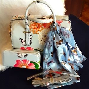 🦋🌻Colorful Floral tote/shoulder bag🦋🌻